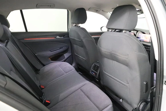 Volkswagen Golf - Afbeelding 18 van 28
