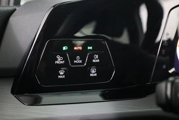 Volkswagen Golf - Afbeelding 25 van 28