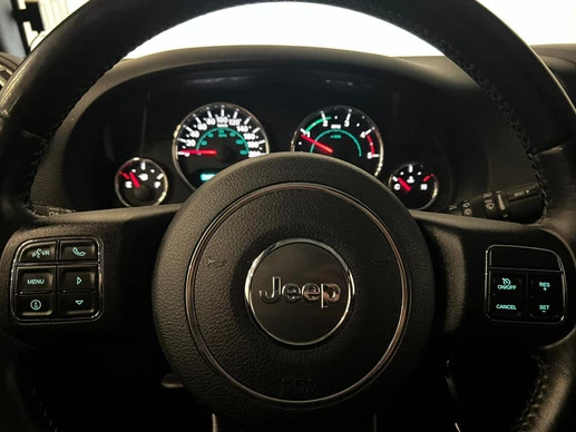 Jeep Wrangler - Afbeelding 13 van 24