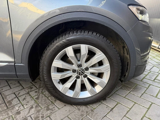 Volkswagen T-Roc - Afbeelding 17 van 30