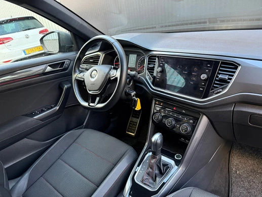 Volkswagen T-Roc - Afbeelding 24 van 30