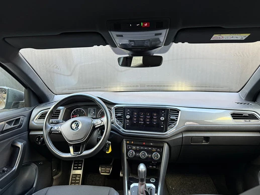 Volkswagen T-Roc - Afbeelding 28 van 30