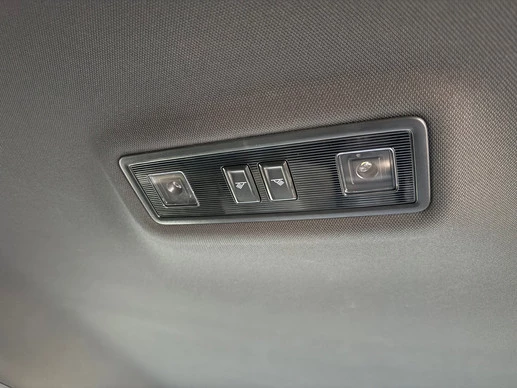 Volkswagen T-Roc - Afbeelding 29 van 30