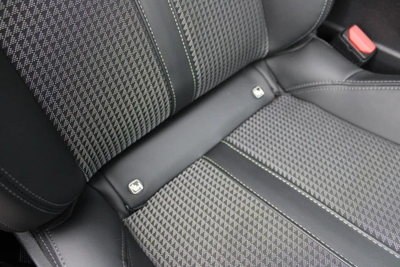 Peugeot 2008 - Afbeelding 11 van 30