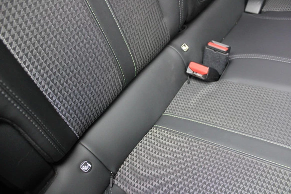 Peugeot 2008 - Afbeelding 13 van 30