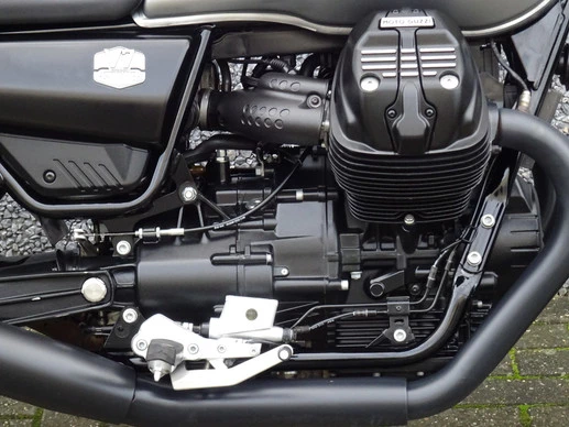 Moto Guzzi V7 - Afbeelding 4 van 15