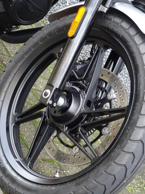 Moto Guzzi V7 - Afbeelding 5 van 15