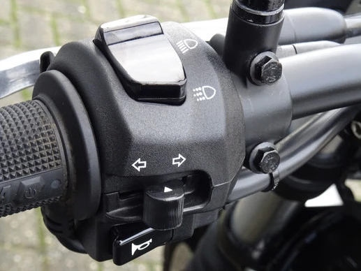 Moto Guzzi V7 - Afbeelding 9 van 15