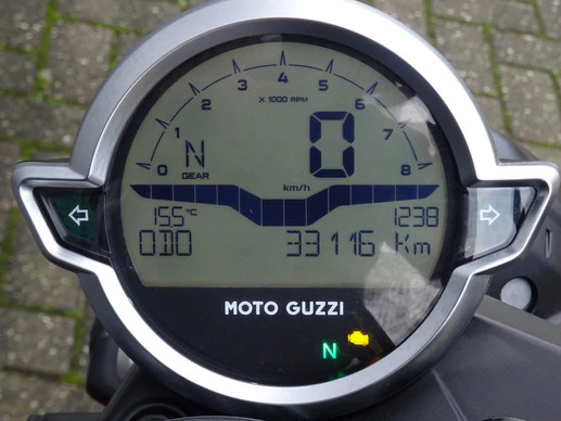 Moto Guzzi V7 - Afbeelding 10 van 15