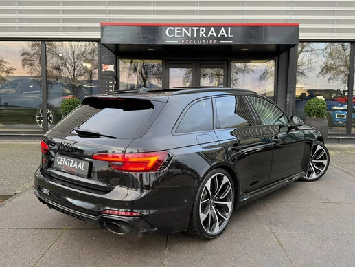 Audi RS4 - Afbeelding 4 van 30