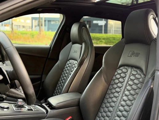 Audi RS4 - Afbeelding 8 van 30