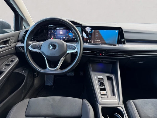 Volkswagen Golf - Afbeelding 2 van 15