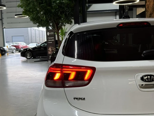 Kia Rio - Afbeelding 18 van 30