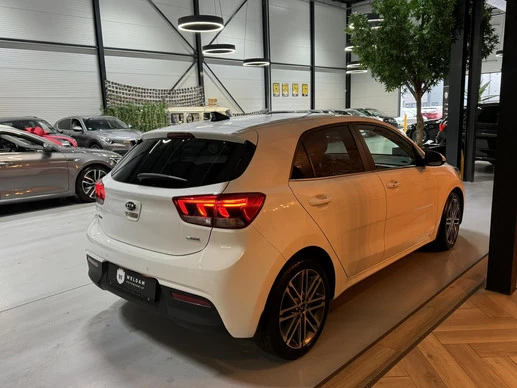 Kia Rio - Afbeelding 20 van 30