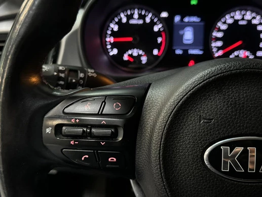 Kia Rio - Afbeelding 29 van 30