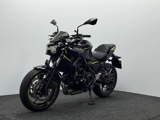 Kawasaki Z650 - Afbeelding 7 van 18