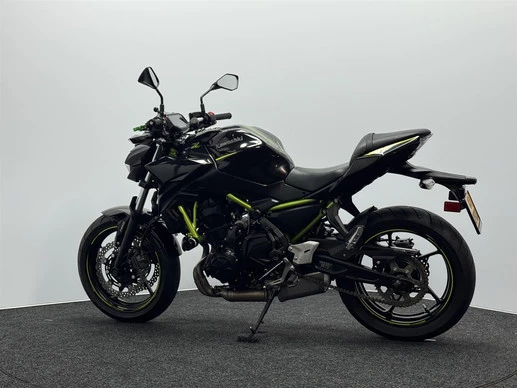Kawasaki Z650 - Afbeelding 10 van 18
