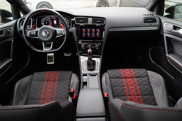 Volkswagen Golf - Afbeelding 8 van 30