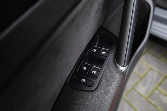 Volkswagen Golf - Afbeelding 12 van 30