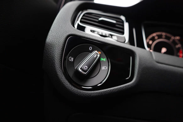 Volkswagen Golf - Afbeelding 20 van 30