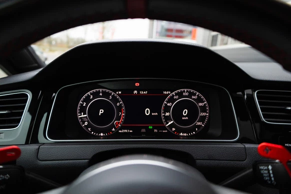 Volkswagen Golf - Afbeelding 21 van 30