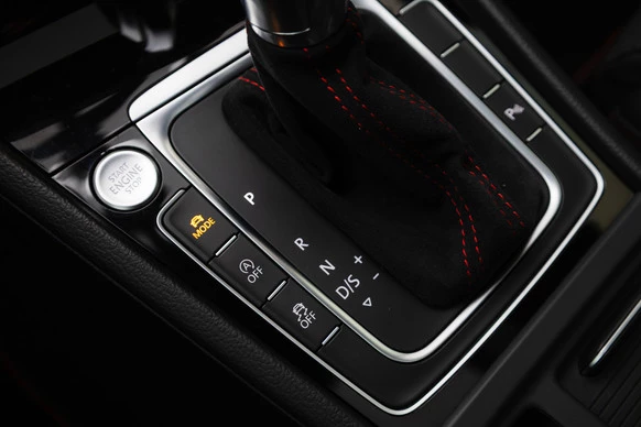 Volkswagen Golf - Afbeelding 27 van 30