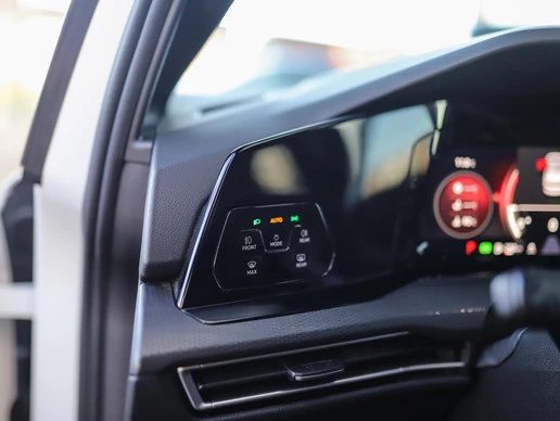 Volkswagen Golf - Afbeelding 28 van 30