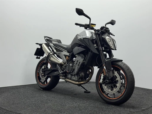 KTM 790 Duke - Afbeelding 3 van 16