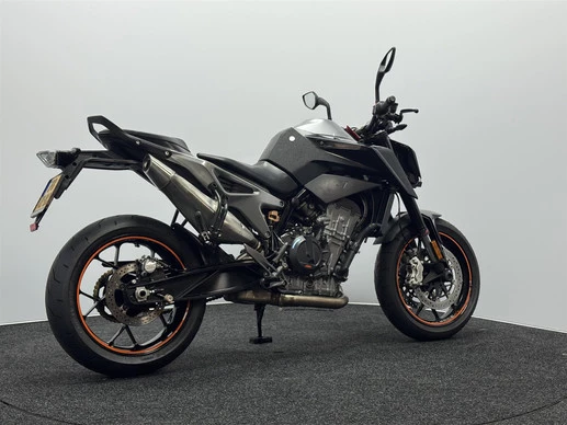 KTM 790 Duke - Afbeelding 16 van 16