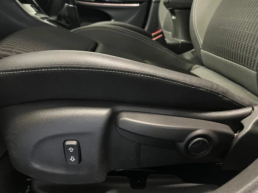 Opel Astra - Afbeelding 20 van 30