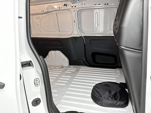 Peugeot e-Partner - Afbeelding 25 van 30