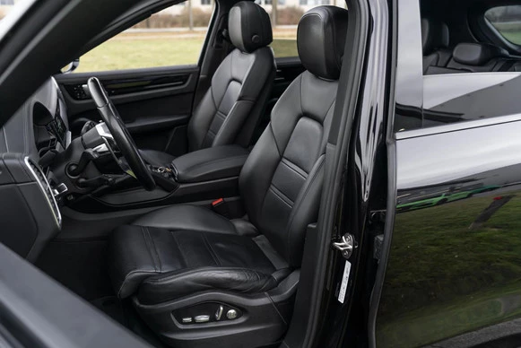 Porsche Cayenne - Afbeelding 24 van 30