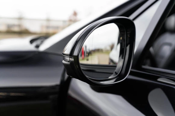 Porsche Cayenne - Afbeelding 27 van 30