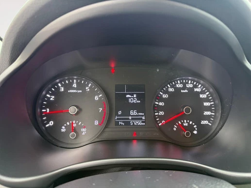 Kia Stonic - Afbeelding 19 van 29