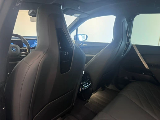 BMW iX - Afbeelding 21 van 30