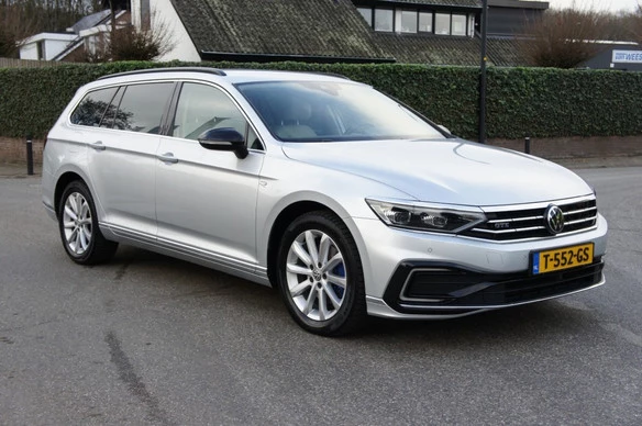 Volkswagen Passat - Afbeelding 6 van 30