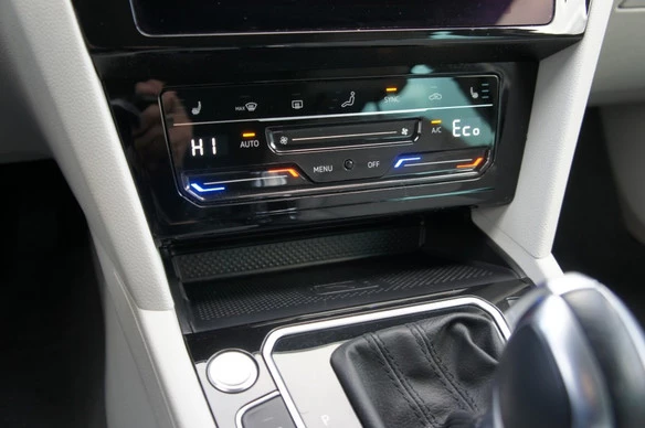 Volkswagen Passat - Afbeelding 12 van 30