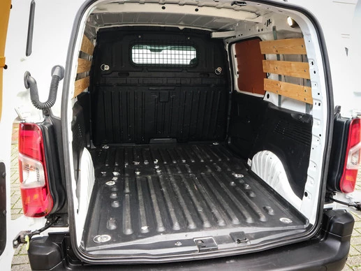 Peugeot Partner - Afbeelding 28 van 30