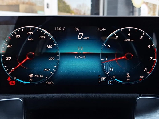 Mercedes-Benz GLB - Afbeelding 18 van 30