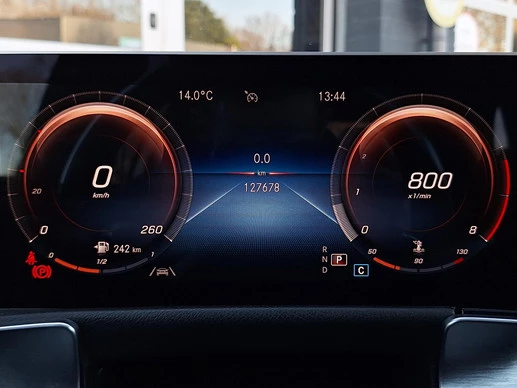 Mercedes-Benz GLB - Afbeelding 20 van 30