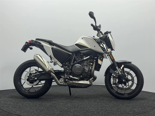 KTM 690 - Afbeelding 1 van 17