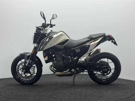 KTM 690 - Afbeelding 9 van 17