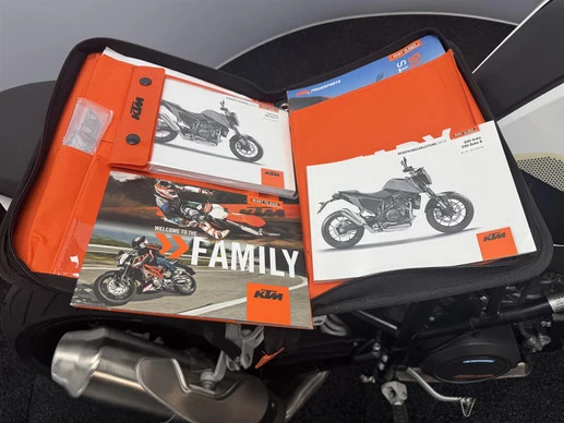 KTM 690 - Afbeelding 17 van 17