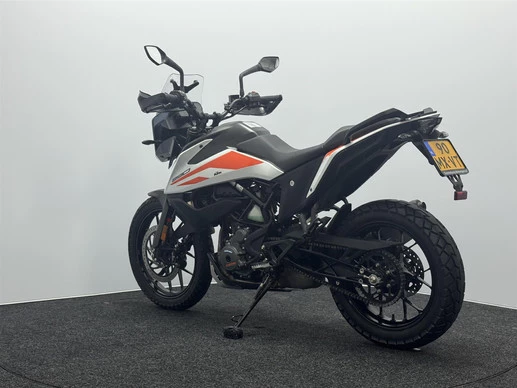 KTM 390 - Afbeelding 11 van 17