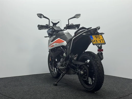 KTM 390 - Afbeelding 12 van 17