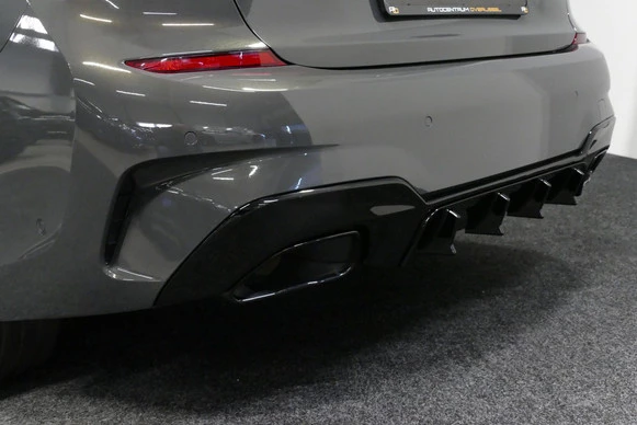 BMW 3 Serie - Afbeelding 16 van 30