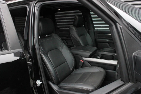 Dodge Ram Pick-Up - Afbeelding 17 van 30