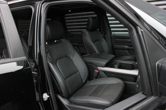 Dodge Ram Pick-Up - Afbeelding 18 van 30