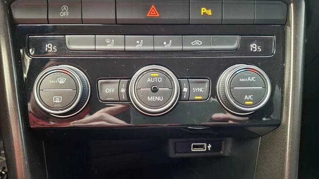 Volkswagen T-Roc - Afbeelding 8 van 18