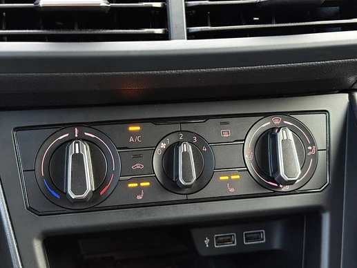 Volkswagen Polo - Afbeelding 21 van 30